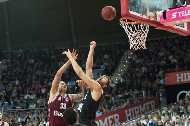 在社交媒体 在社交媒体