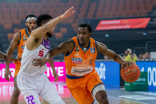 的背景下 的背景下