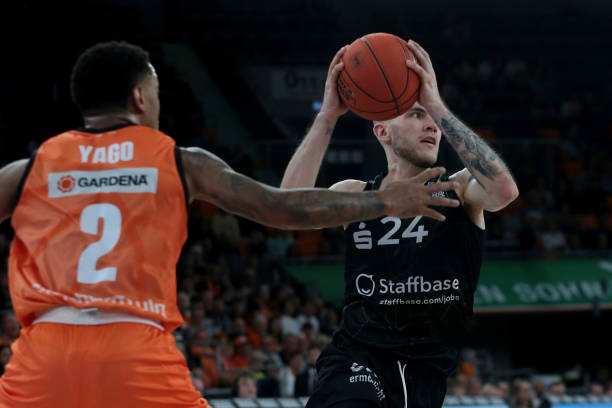 统的优秀承 统的优秀承