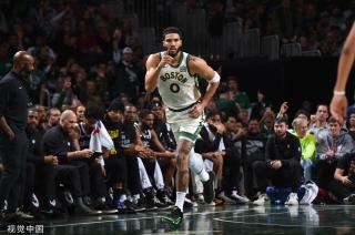 随着疫情逐 随着疫情逐